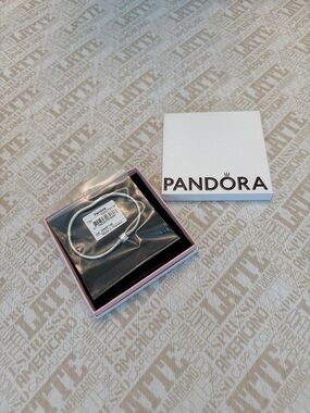 Pandora Moments Marvel Logo Clasp Snake Chain Bracelet